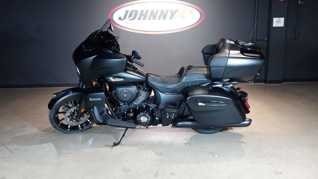 2026 Indian Motorcycle® Roadmaster® Dark Horse® Black Smoke DARK HORSE in Elyria, OH