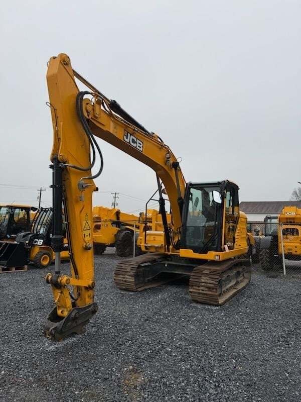 2022 JCB 131X LC in Harrisburg, PA