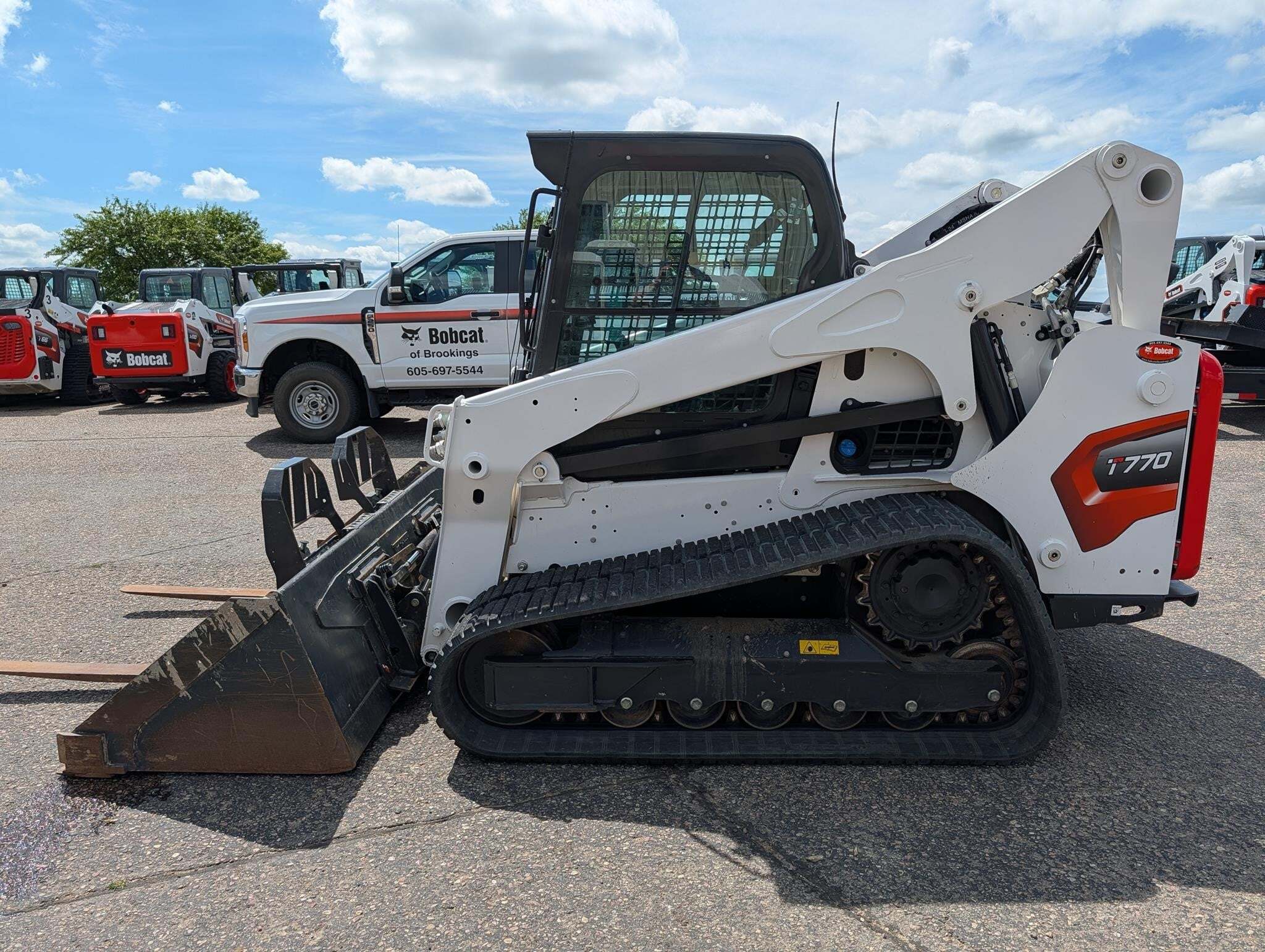 2024 BOBCAT T770 in Brookings, SD