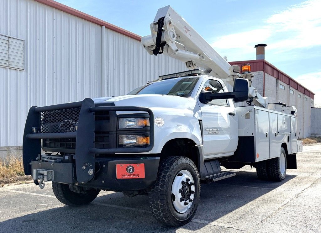2019 ETI ETC37IH / Chevrolet C6500 - Bucket Truck in Lindale, TX