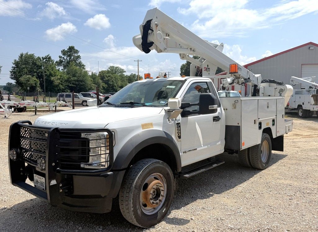 2019 ETI ETC37IH / Ford F550 4x4 - Bucket Truck in Lindale, TX