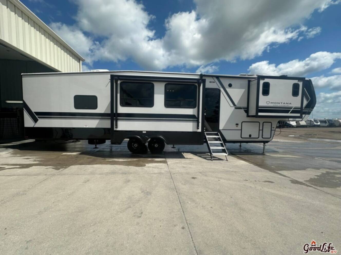 A photo of this 2026 Keystone Montana High Country 397FB