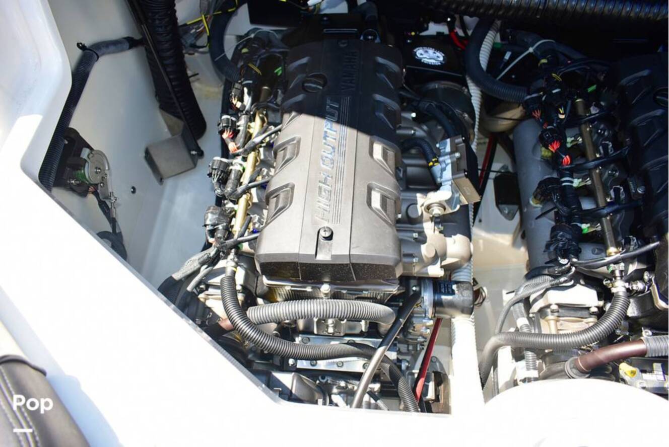 A photo of this 2021 Yamaha 212S