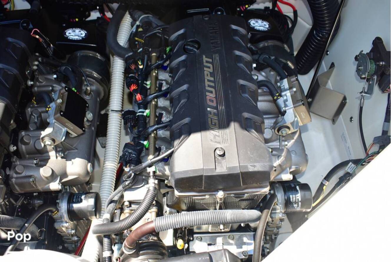 A photo of this 2021 Yamaha 212S