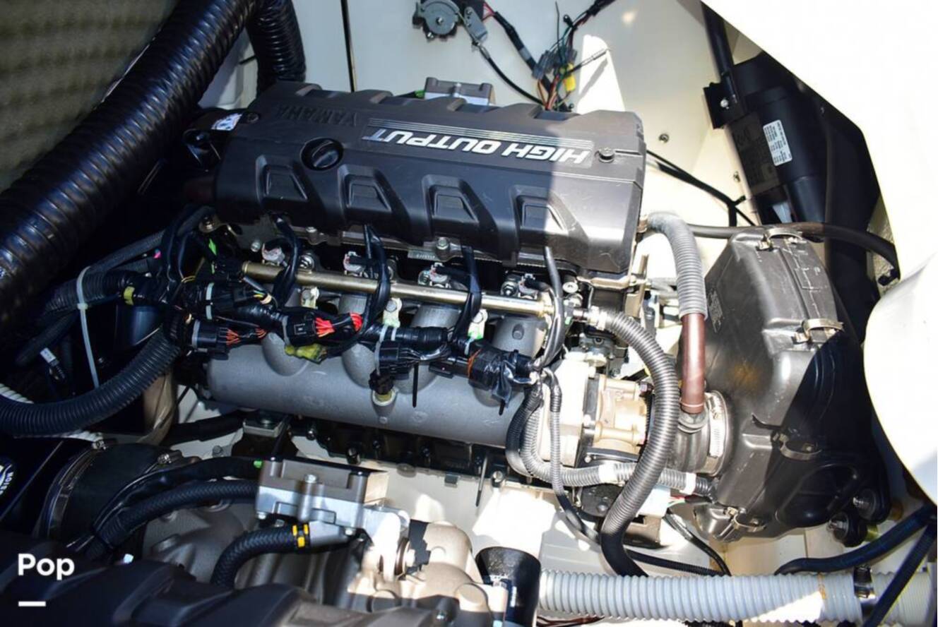 A photo of this 2021 Yamaha 212S