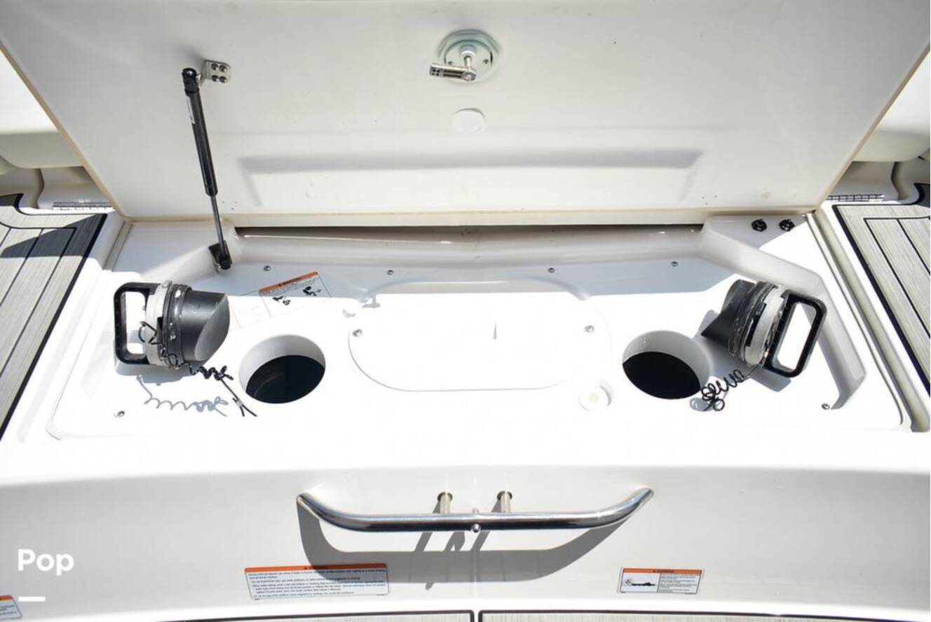 A photo of this 2021 Yamaha 212S