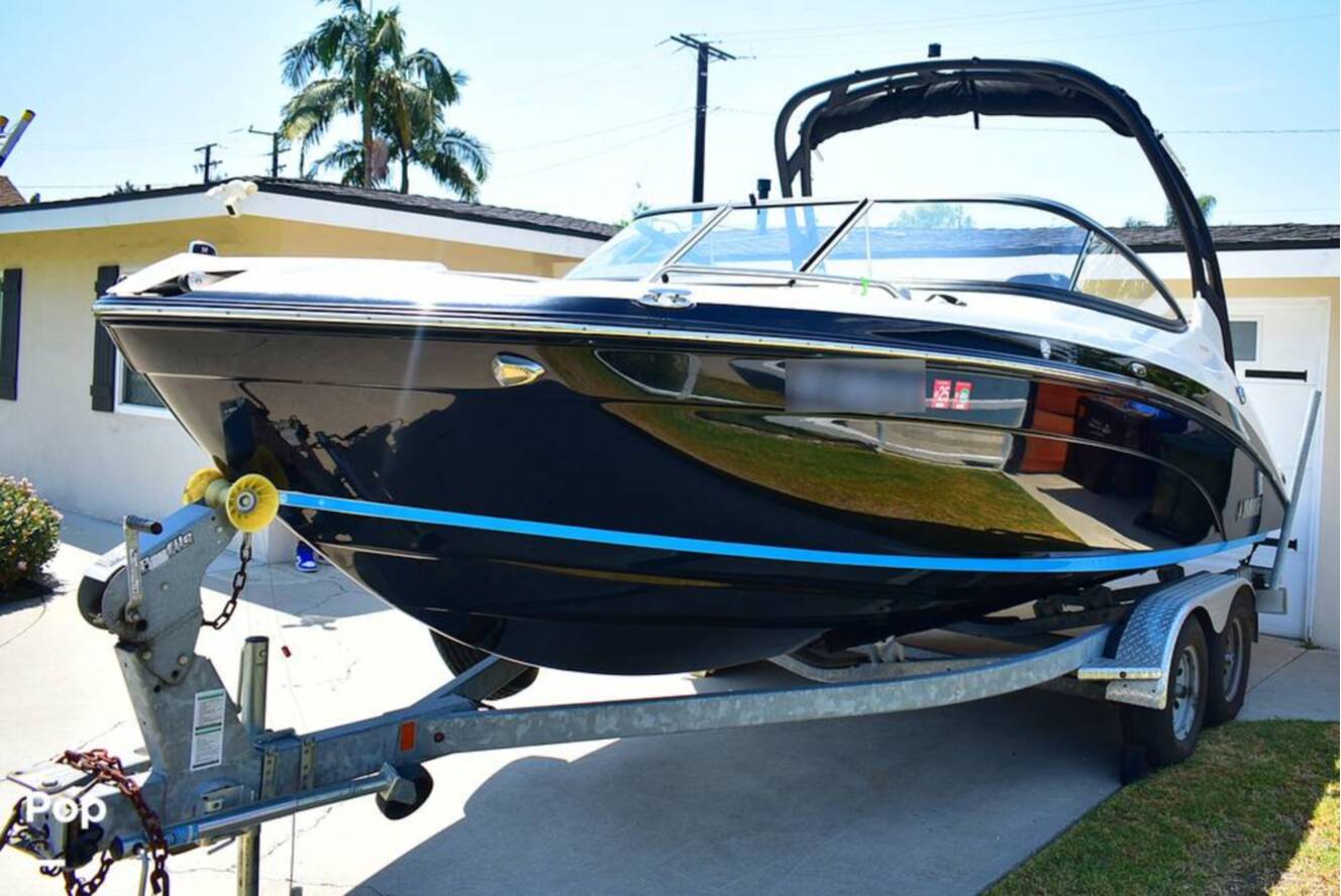 A photo of this 2021 Yamaha 212S