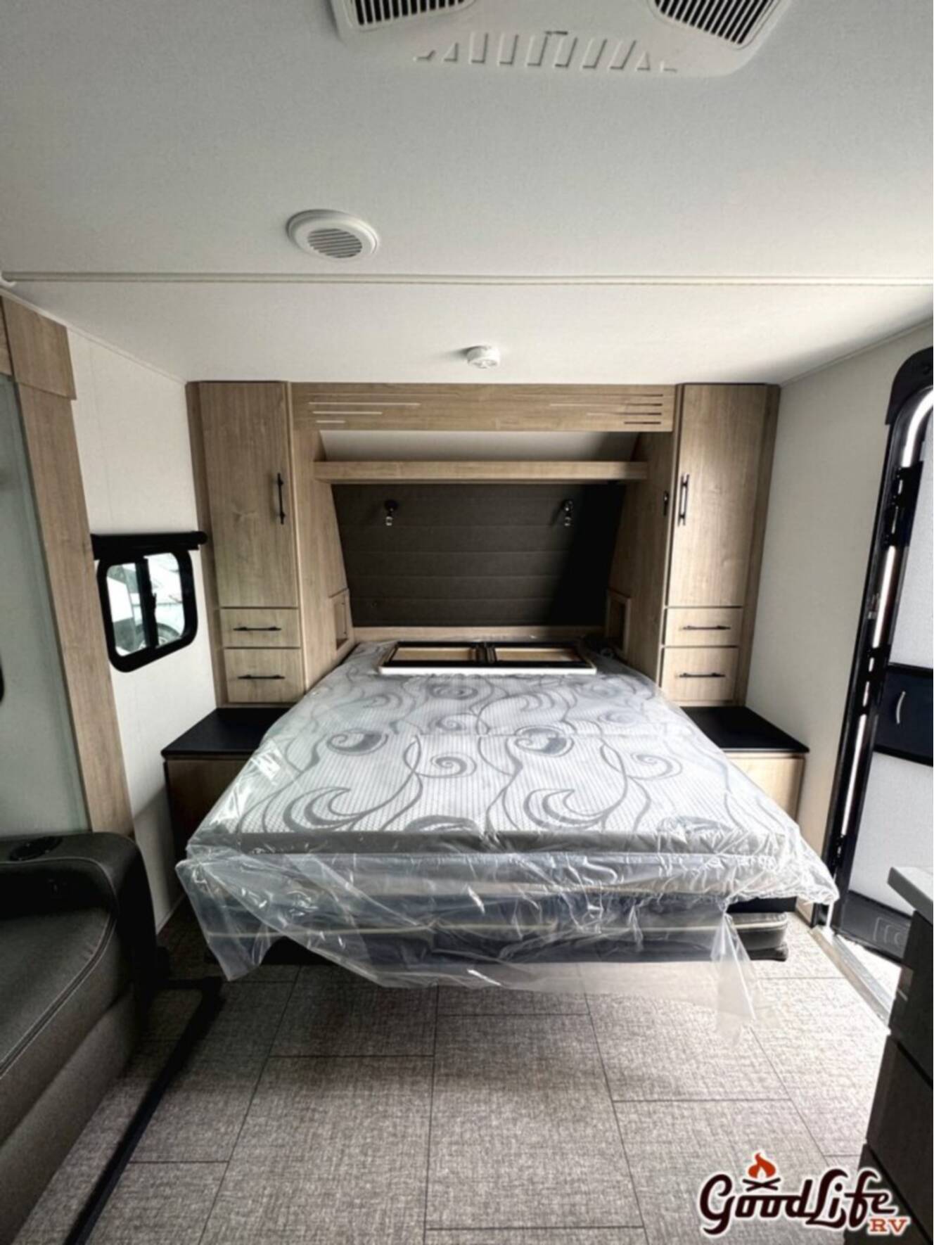 A photo of this 2025 Grand Design Imagine XLS 17MKE