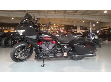 Heavyweight Baggers Are Making Waves In The Motorcycle World image