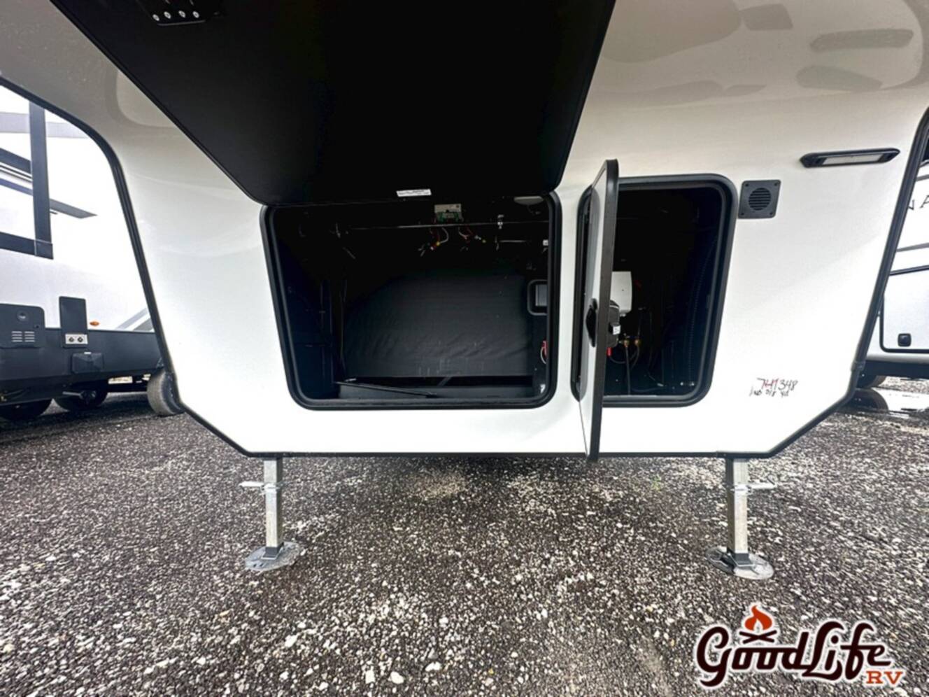 A photo of this 2025 Keystone Montana High Country 325RK