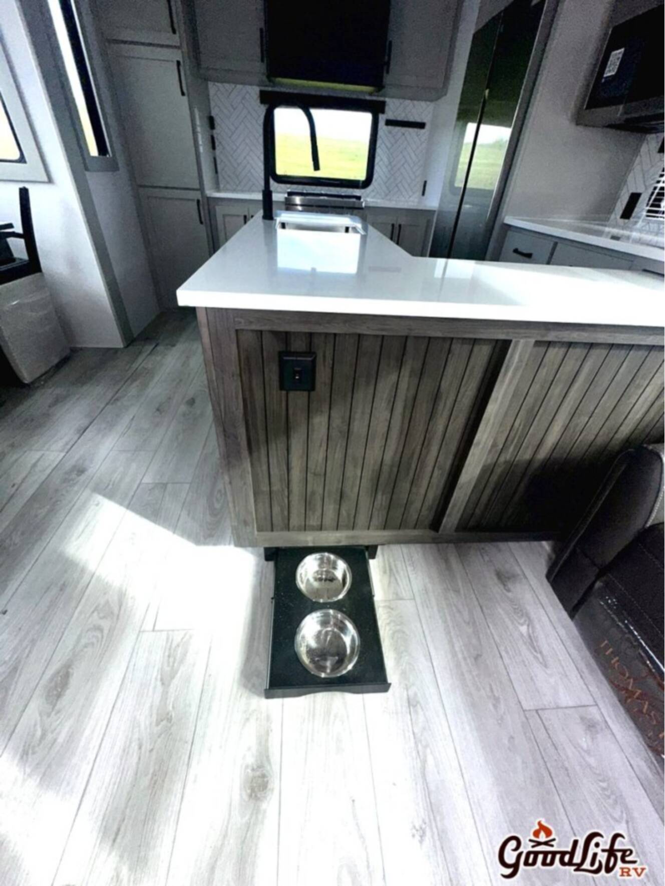 A photo of this 2025 Keystone Montana High Country 325RK