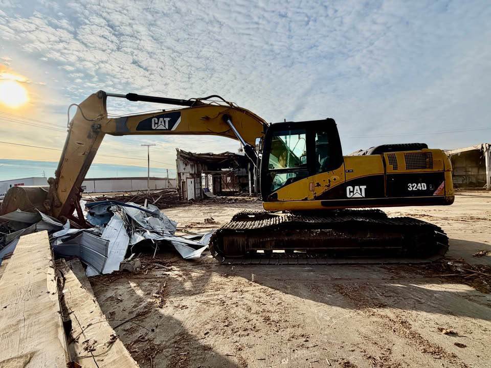 2007 Caterpillar 324DL in Indianapolis, IN