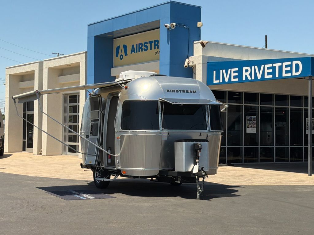 2026 Airstream Caravel ® 16RB in midway city CA