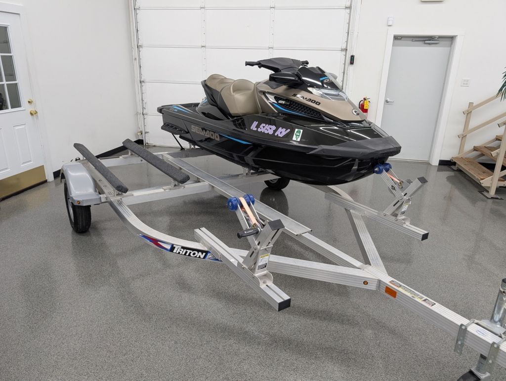 2017 Sea-Doo GTX Limited 300 LIMITED 300 in Lake Villa, IL