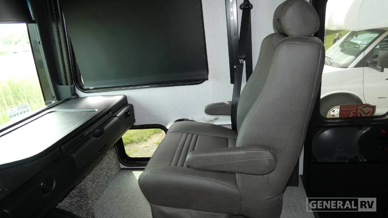 A photo of this 2026 Fleetwood FLAIR 29M