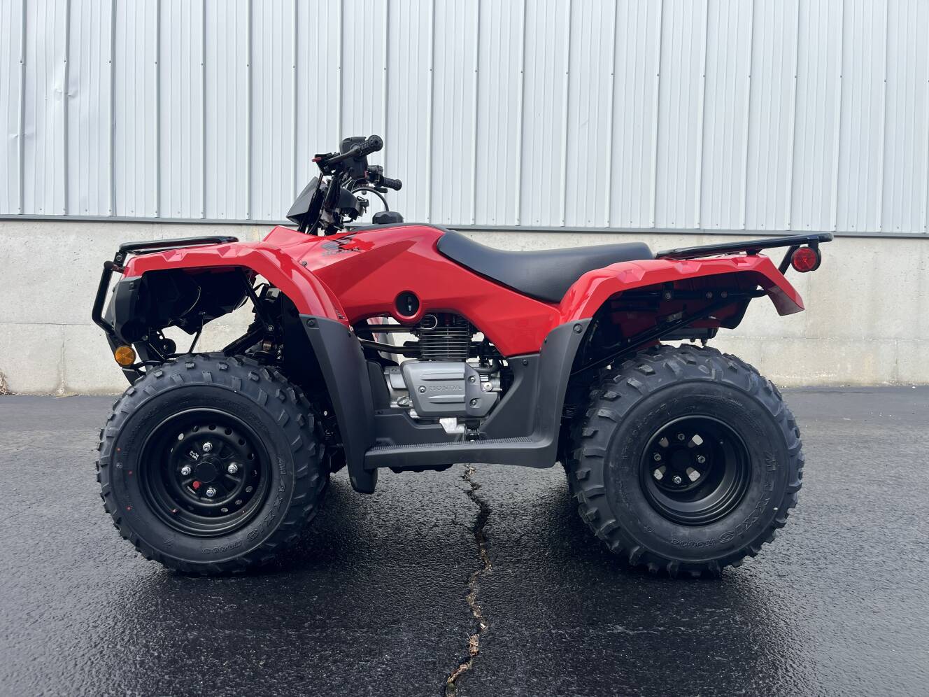 A photo of this 2026 Honda FourTrax Recon ES
