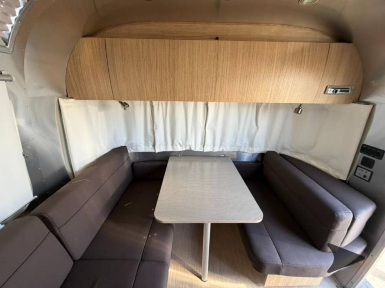 A photo of this 2019 Airstream Flying Cloud 23CB