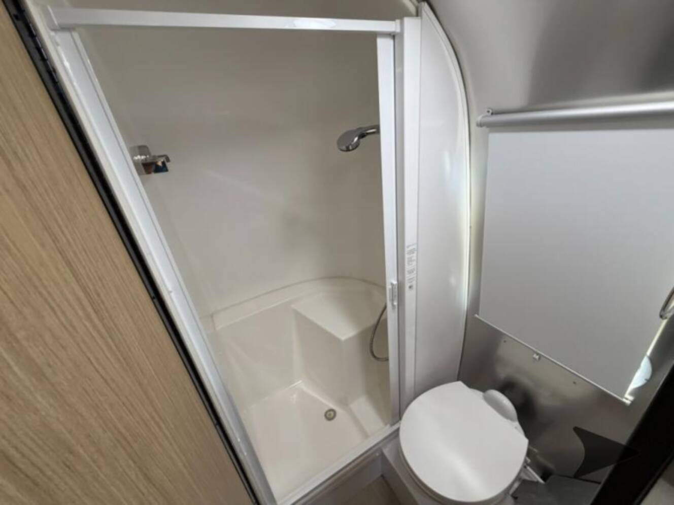 A photo of this 2019 Airstream Flying Cloud 23CB
