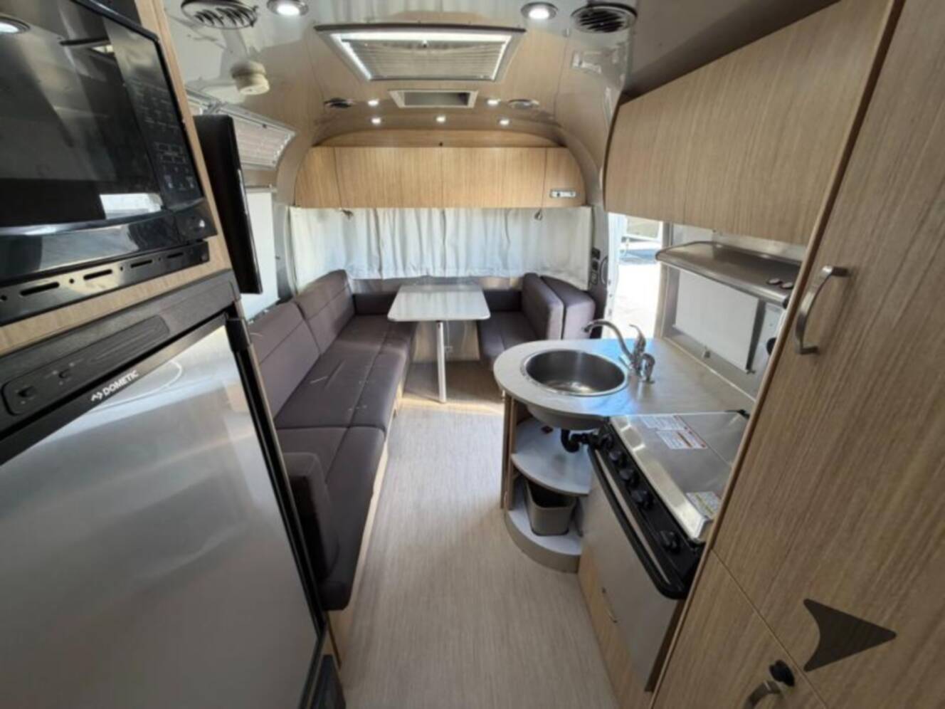 A photo of this 2019 Airstream Flying Cloud 23CB