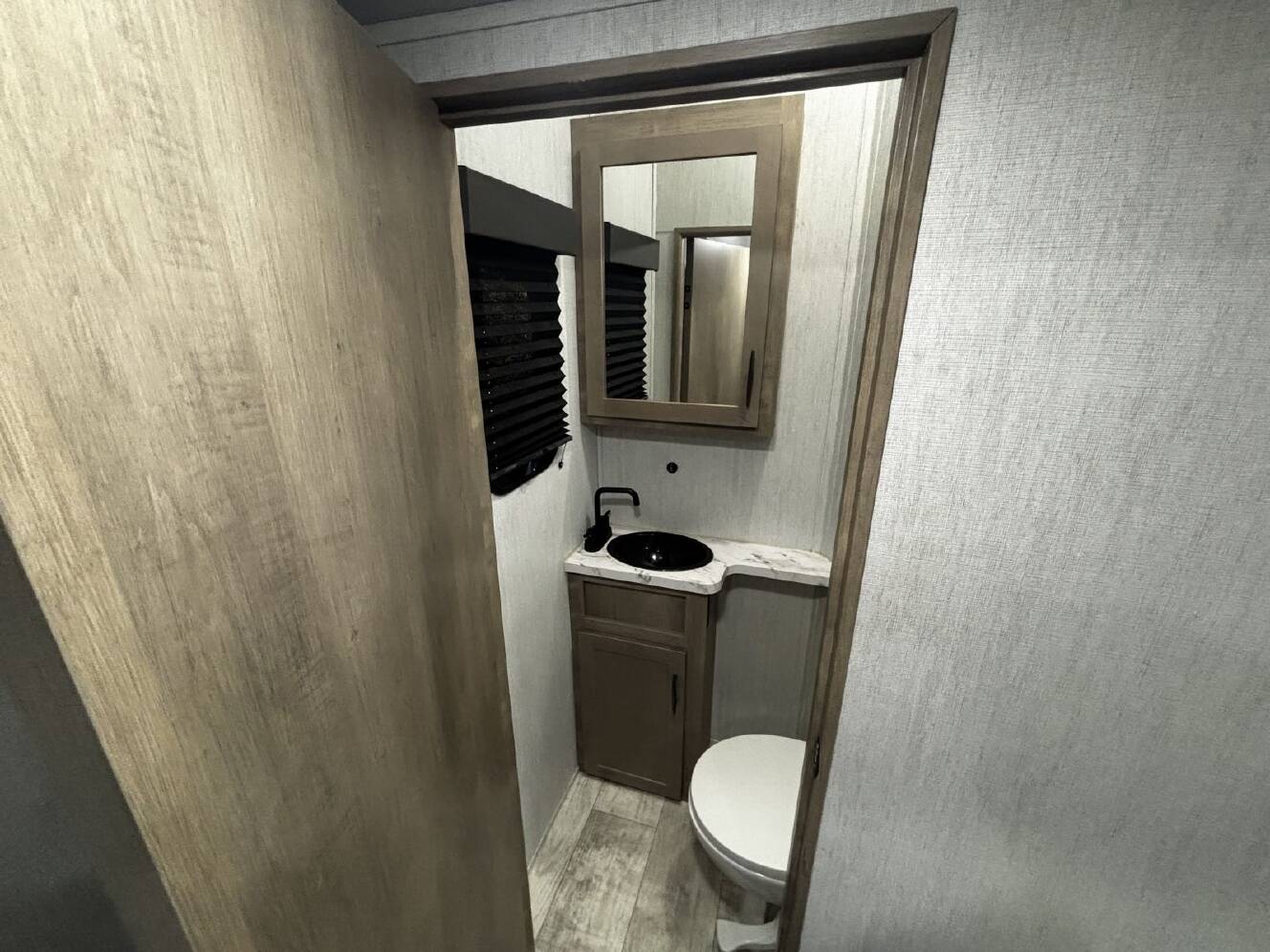 A photo of this 2023 Grand Design MOMENTUM 381MS