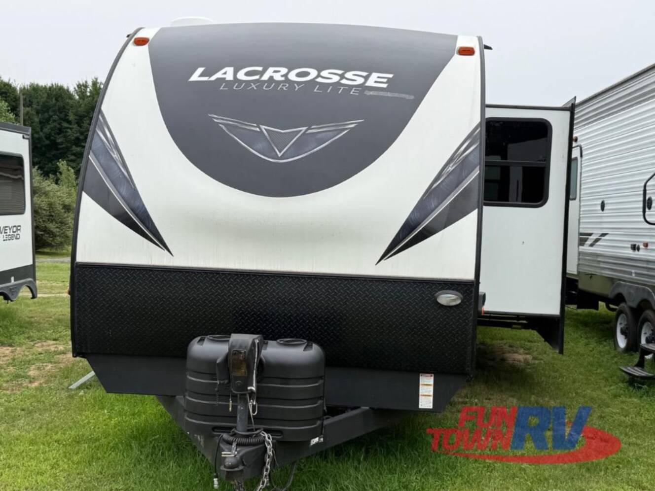 A photo of this 2019 Prime Time Rv LaCrosse 3310BH