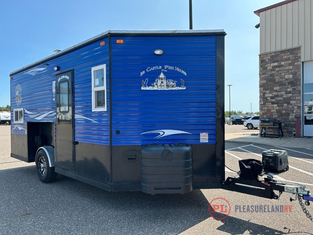 2022 Ice Castle Fish Houses Ice Castle Fish Houses Trophy Hunter 17TH in brainerd MN
