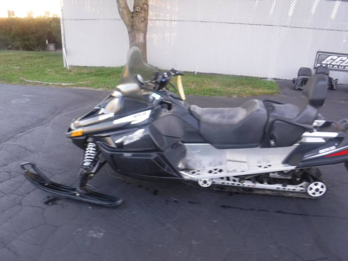 A photo of this 2017 Arctic Cat® LYNX 2000 LT ES
