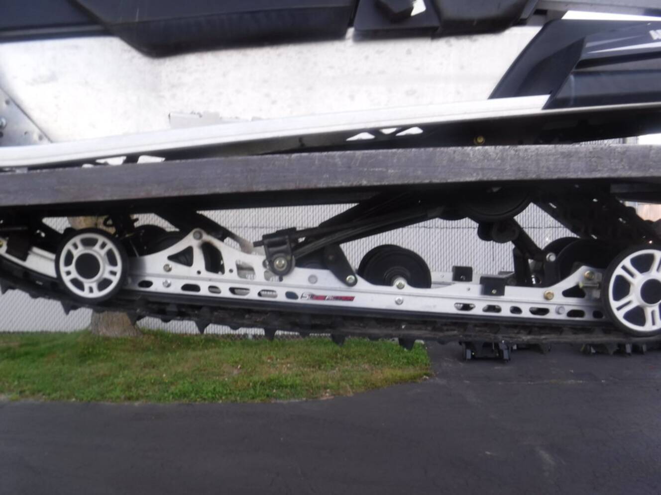A photo of this 2017 Arctic Cat® LYNX 2000 LT ES