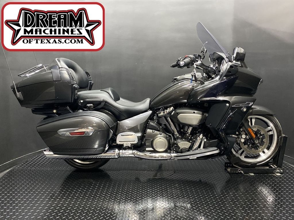 2018 Yamaha Star Venture Transcontinental Option Package in Farmers Branch, TX