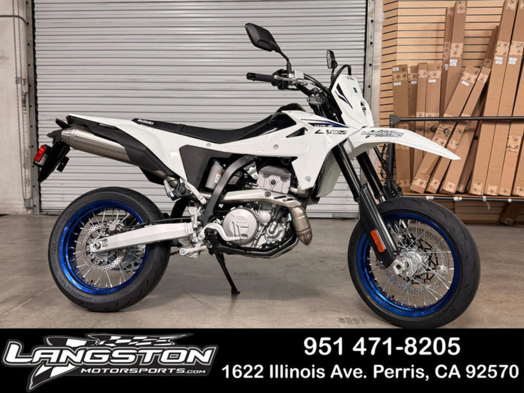 2026 Suzuki DR-Z4SM BASE in Perris, CA