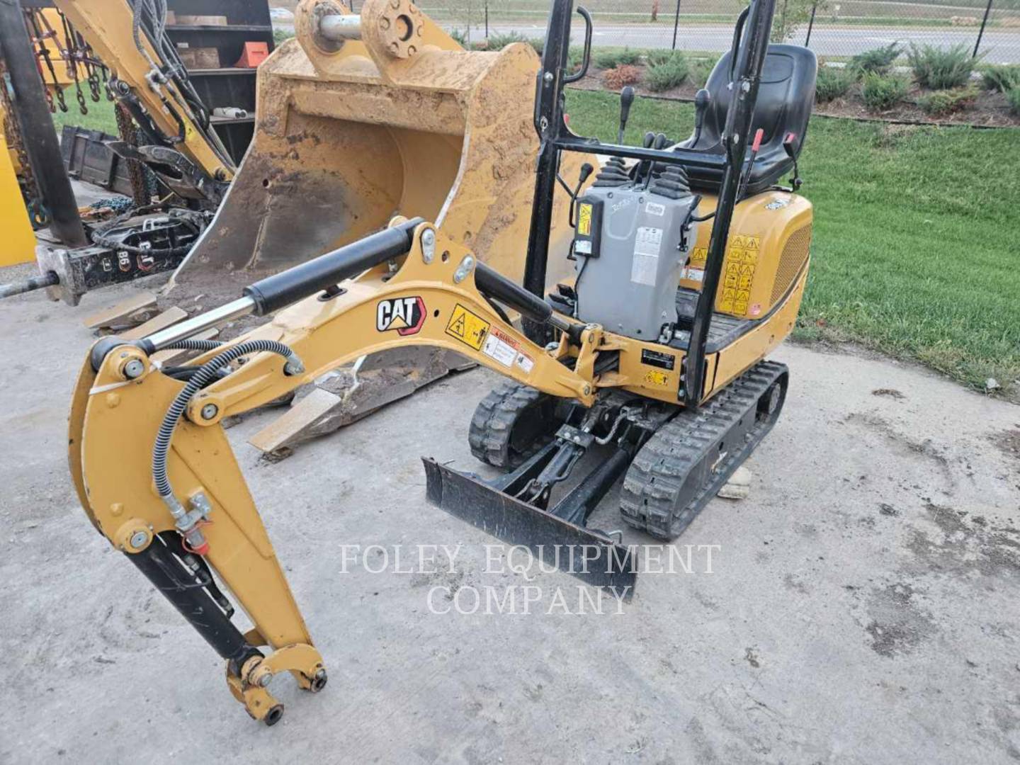2022 CAT 300.9DSO in Kansas City, MO