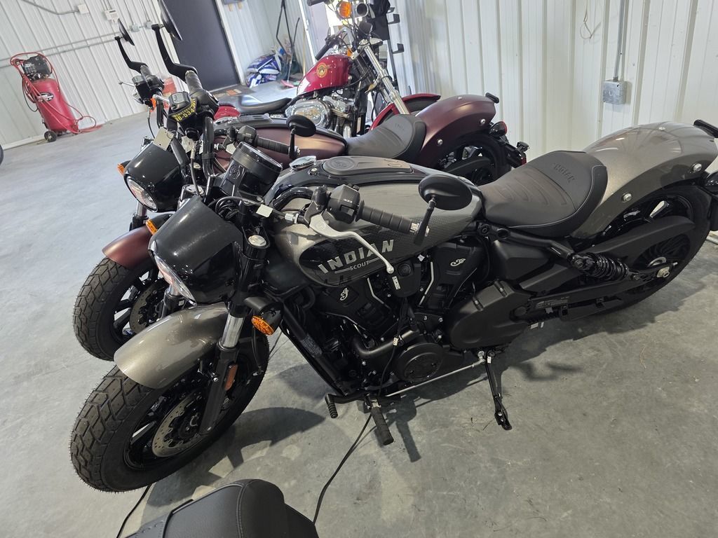 2026 Indian Motorcycle® Scout® Bobber Limited +Tech Heavy Metal Smoke LIMITED + TECH in Monee, IL