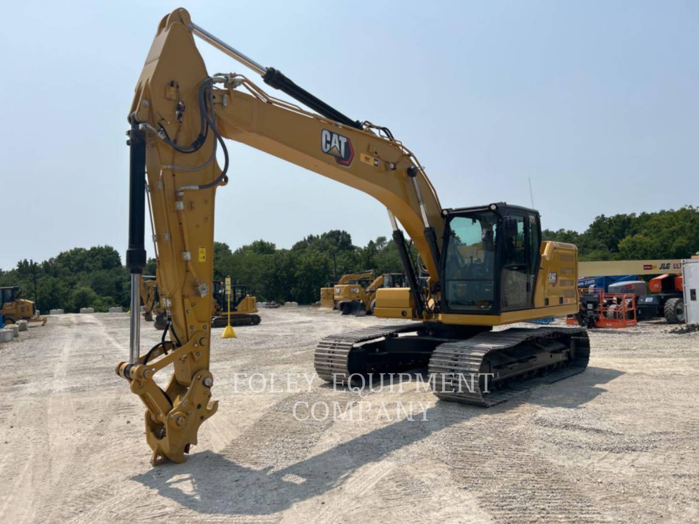 2023 CAT 323-079X in Wichita, KS