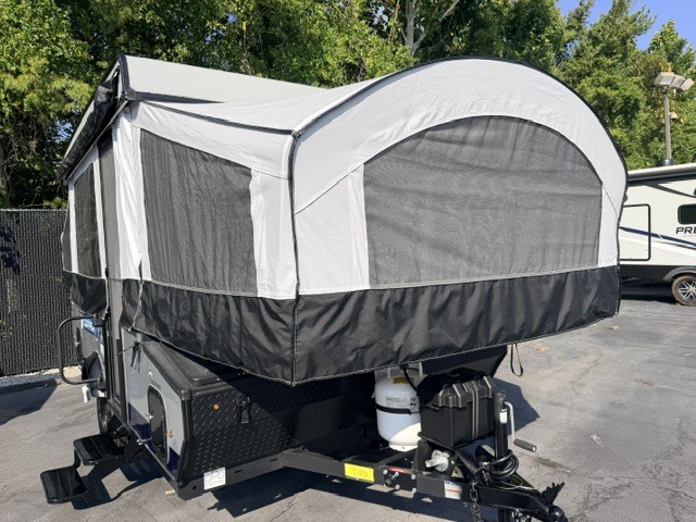 2024 Coachmen Clipper 108ST RV