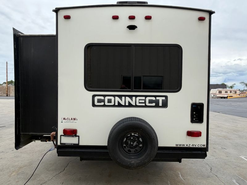 2022 K-Z Connect C272FK in modesto CA
