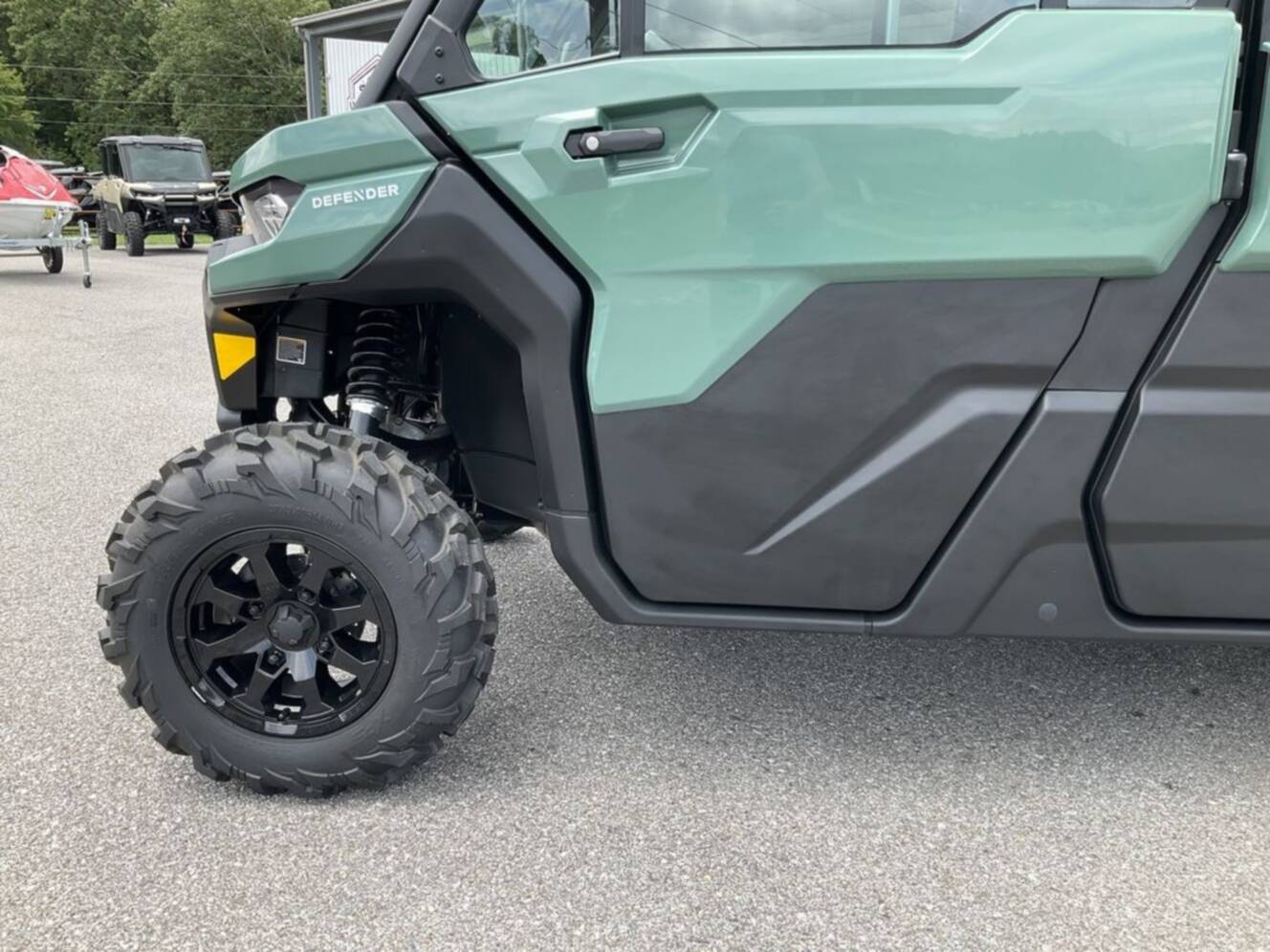 A photo of this 2026 Can-Am Defender MAX DPS CAB HD10