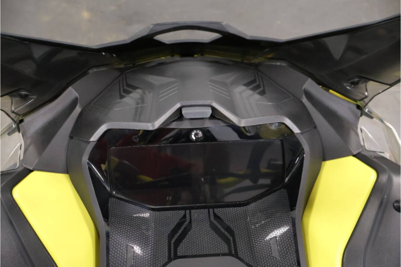 A photo of this 2022 Ski-Doo 850 REN XRS IR XT 1.5 SS