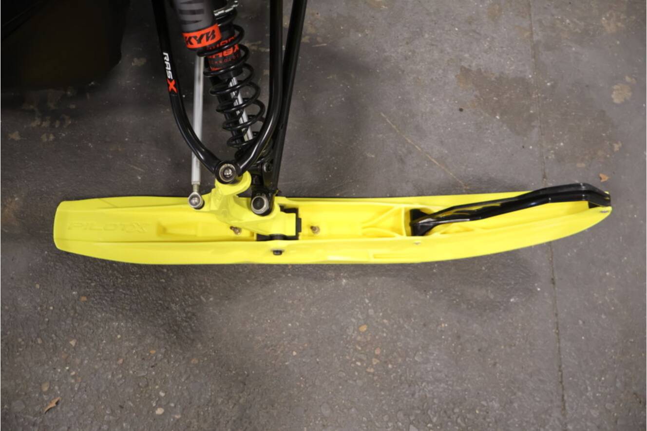 A photo of this 2022 Ski-Doo 850 REN XRS IR XT 1.5 SS
