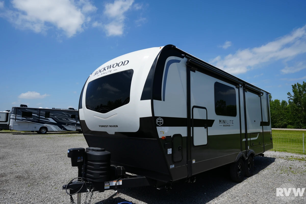 2027 Forest River Rockwood Mini Lite 2523MBR RV