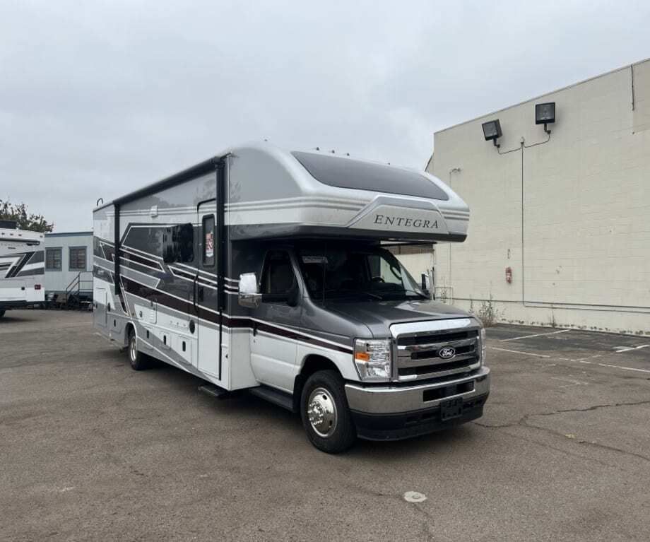 2027 Entegera ODYSSEY 29V-EST-FBP in san diego CA