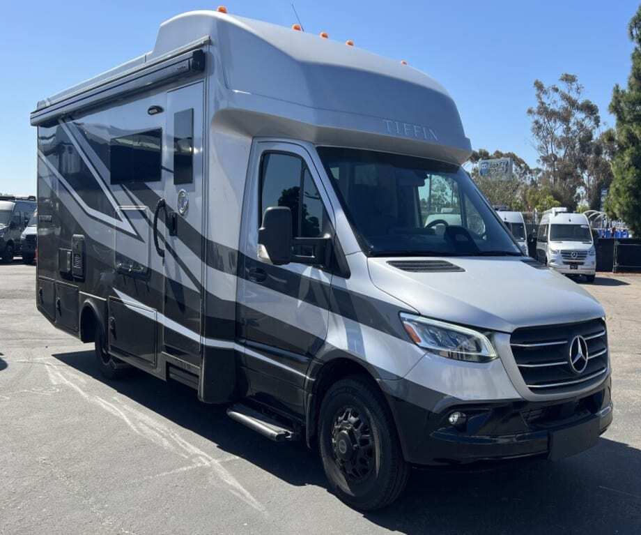 2027 Tiffin WAYFARER 25RW in san diego CA