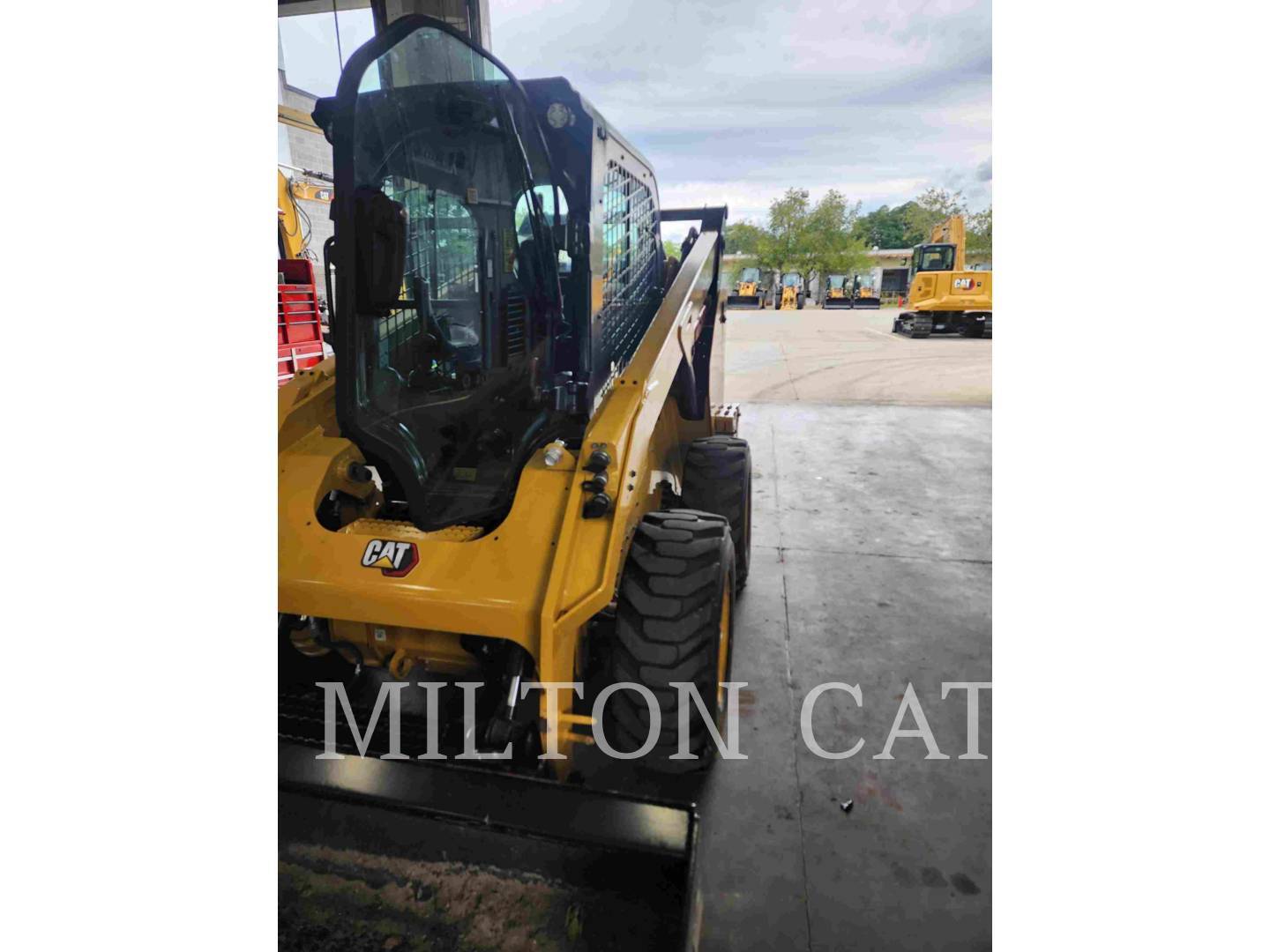 2024 CAT 262D 3 in Stoughton, MA