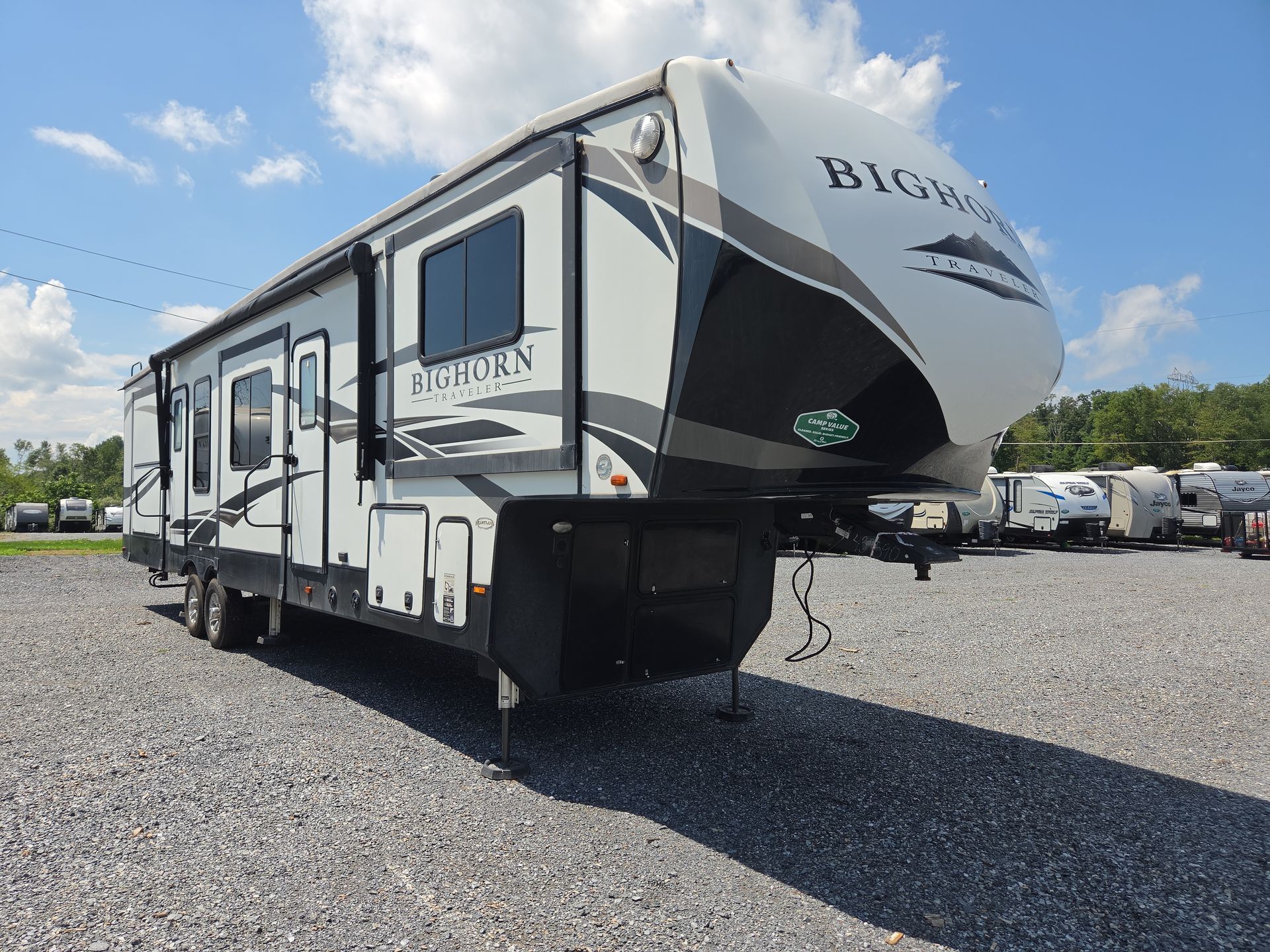 2021 Heartland Bighorn Traveler 38FL in manheim PA