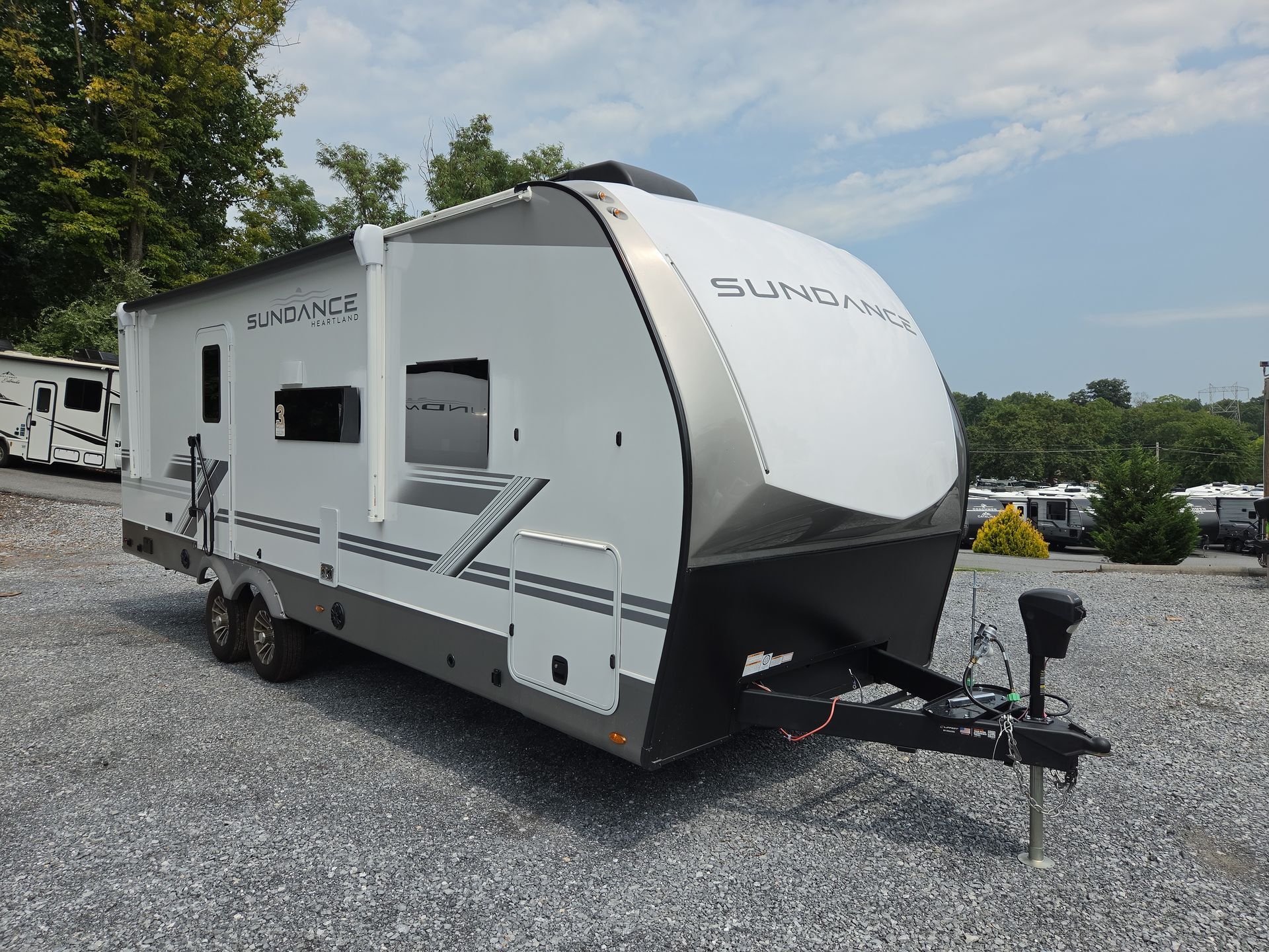 2026 Heartland Sundance Ultra-Lite 27RBSS in manheim PA