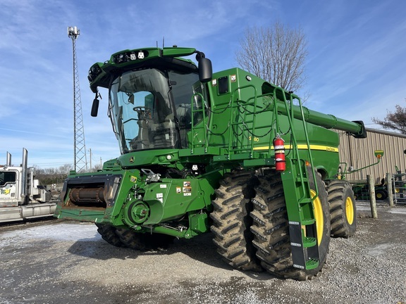 2024 John Deere S780 in Mount Vernon, OH