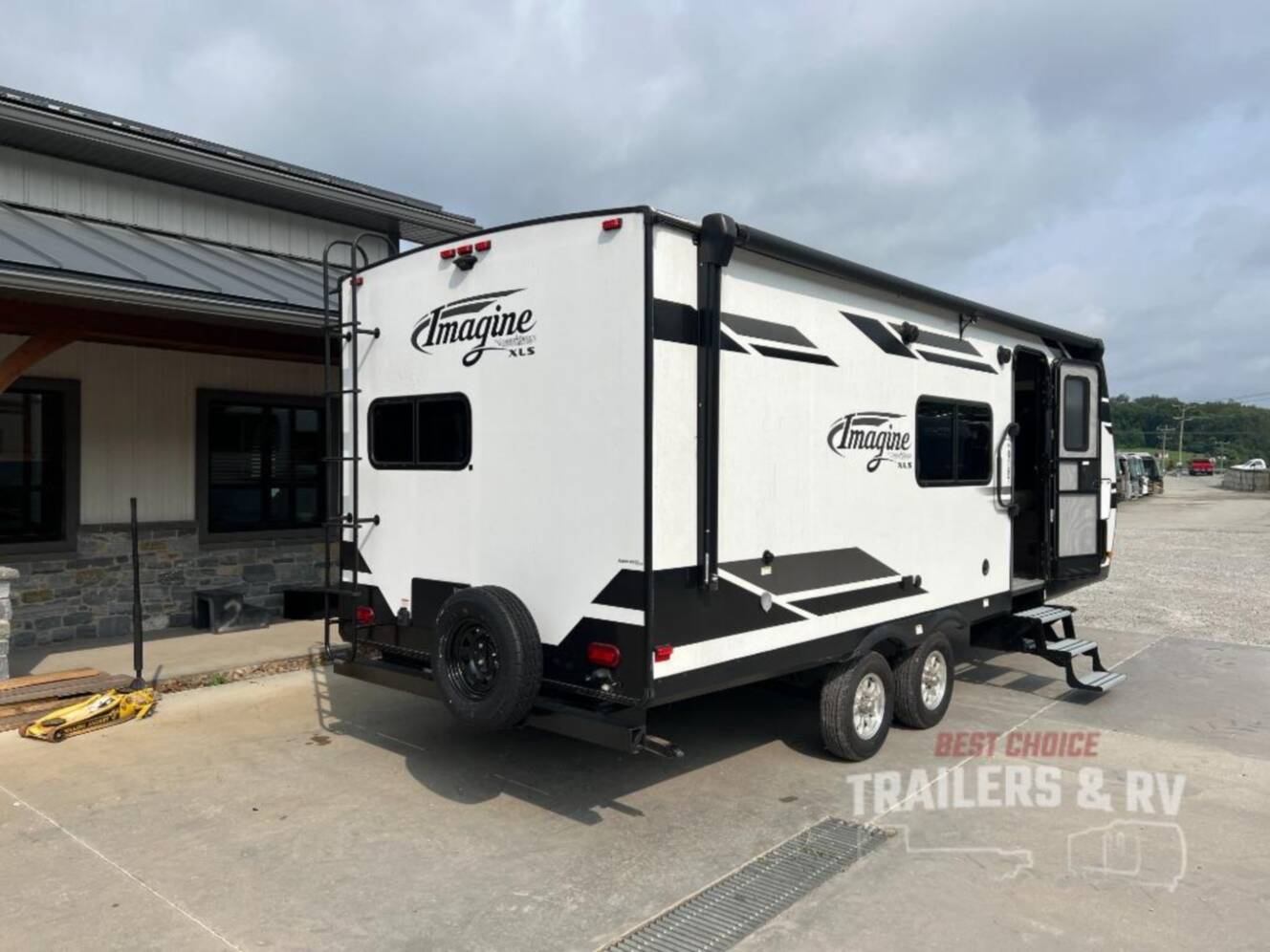 A photo of this 2021 Grand Design Imagine XLS 22MLE
