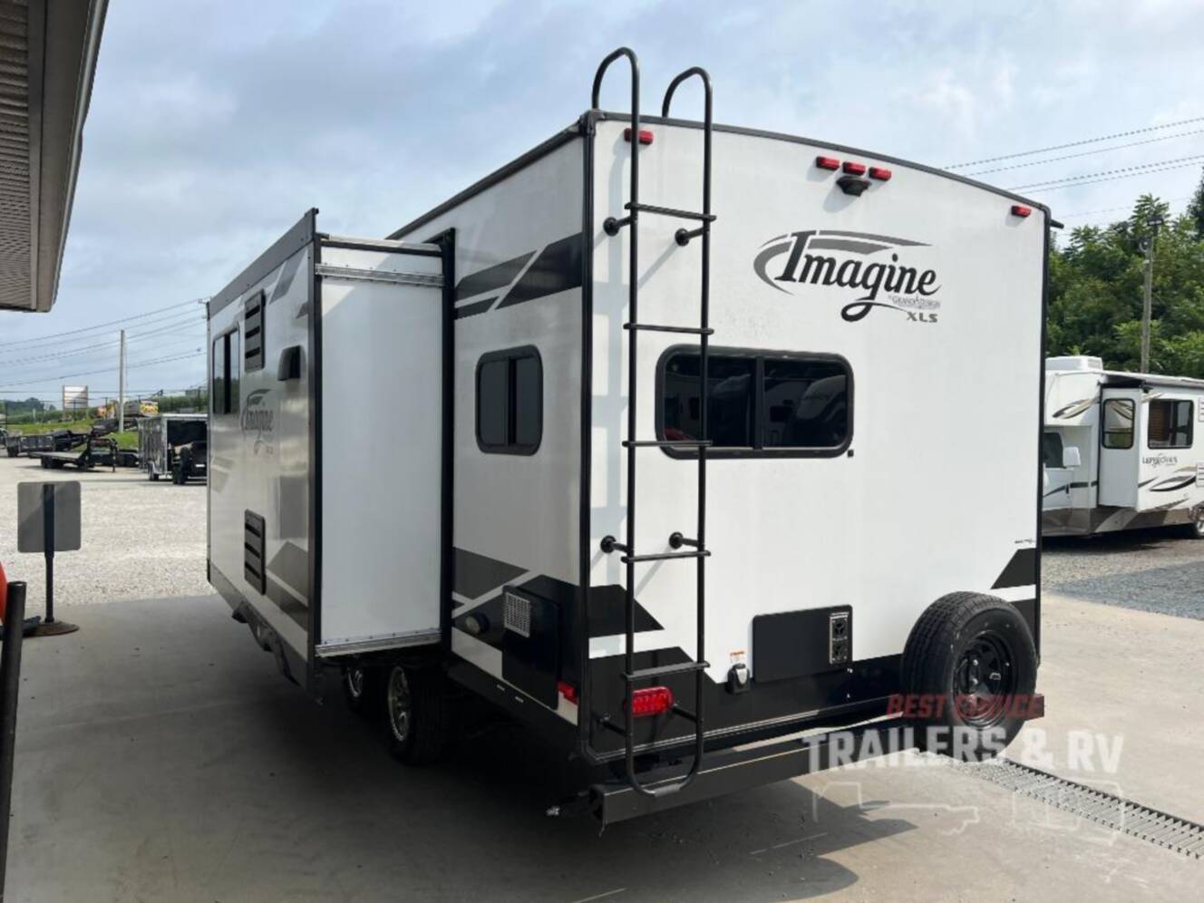 A photo of this 2021 Grand Design Imagine XLS 22MLE