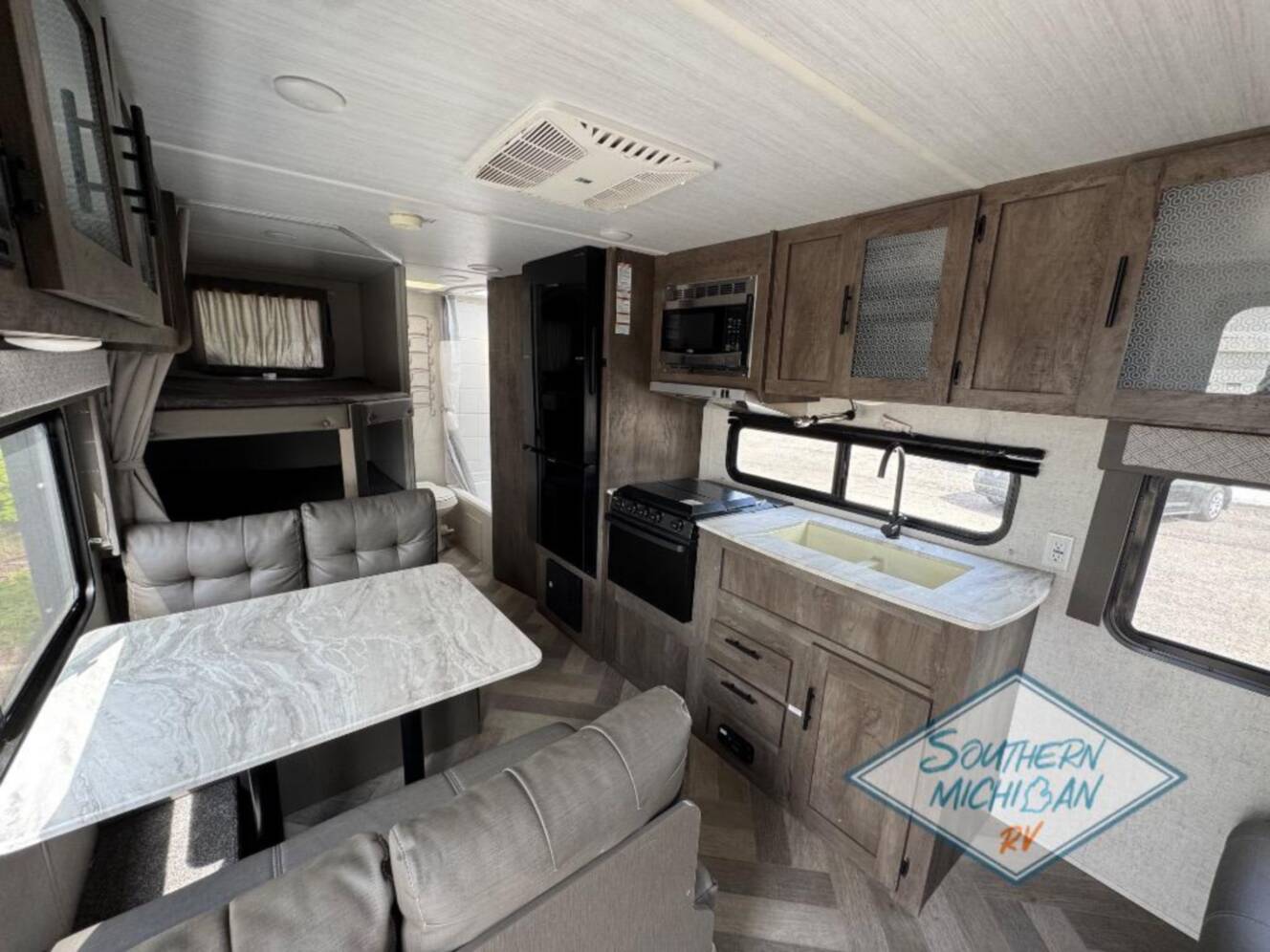 A photo of this 2021 Forest River Rv Salem Cruise Lite 261BHXL