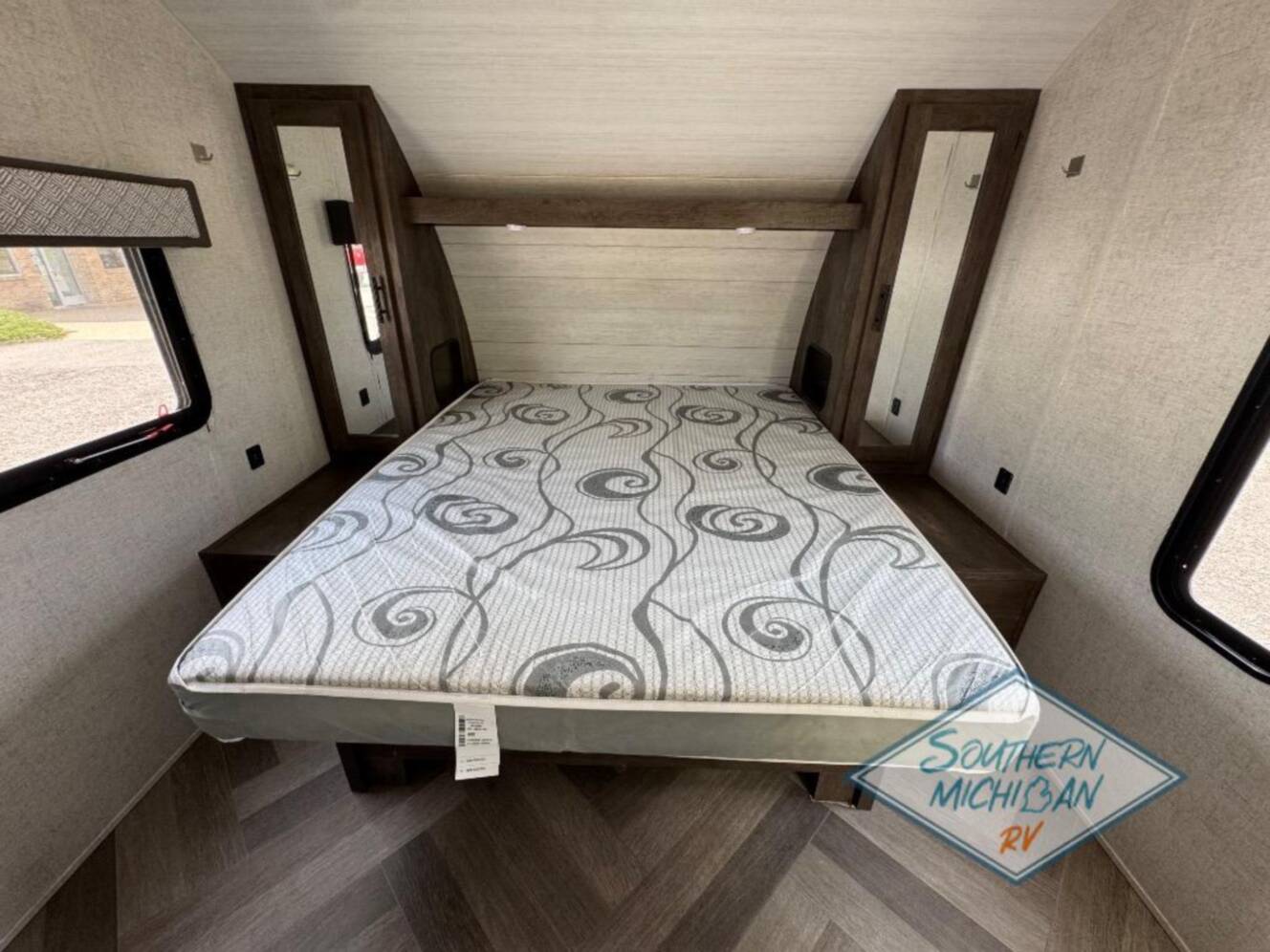 A photo of this 2021 Forest River Rv Salem Cruise Lite 261BHXL