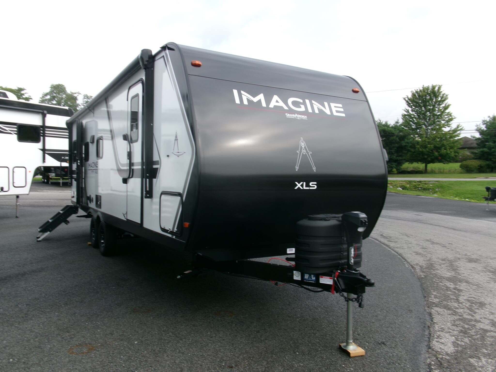 2027 Grand Design Imagine XLS 25RLE in duncansville PA